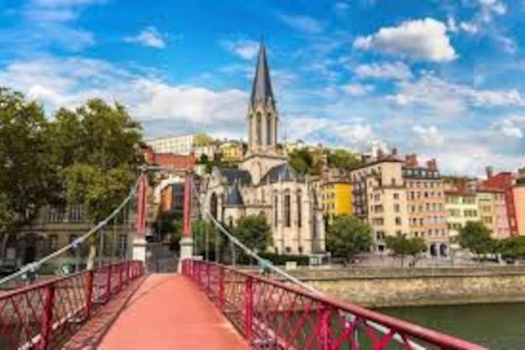 Pepite Rare 8 Personnes Au Coeur Battant Du Vieux Lyon Lägenhet Exteriör bild