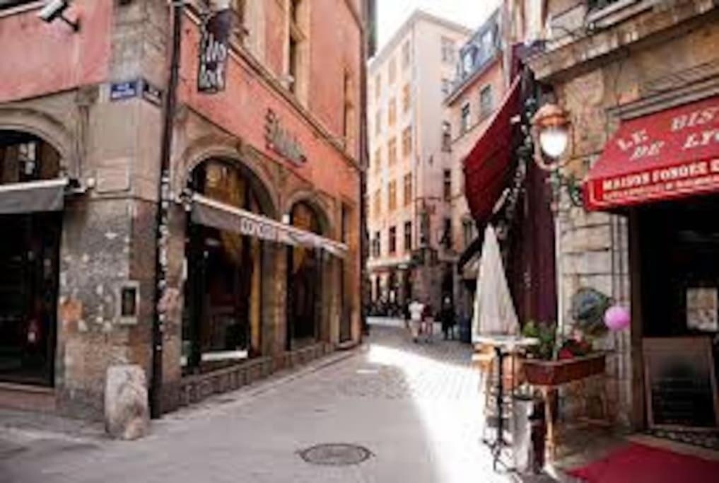 Pepite Rare 8 Personnes Au Coeur Battant Du Vieux Lyon Lägenhet Exteriör bild