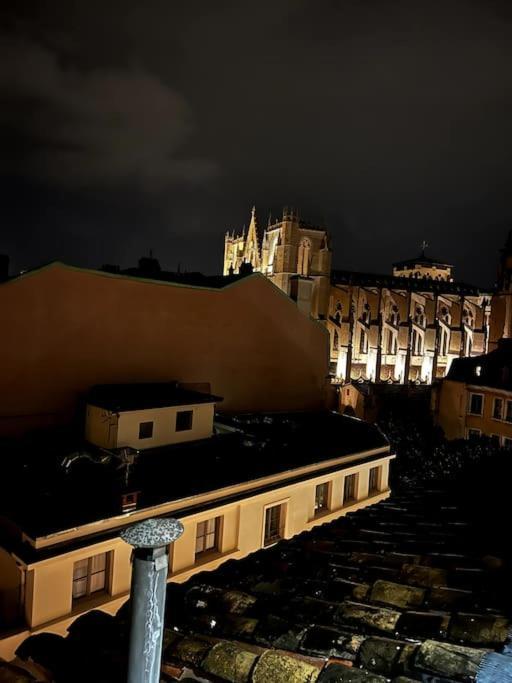 Pepite Rare 8 Personnes Au Coeur Battant Du Vieux Lyon Lägenhet Exteriör bild